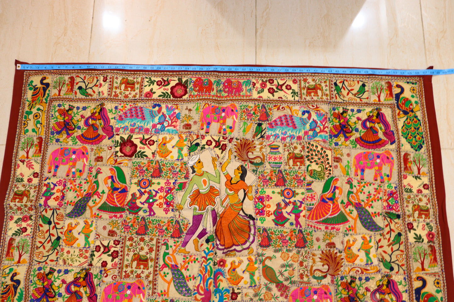 Large Royal Embroidered Wall Tapestry for Elegant Home Décor