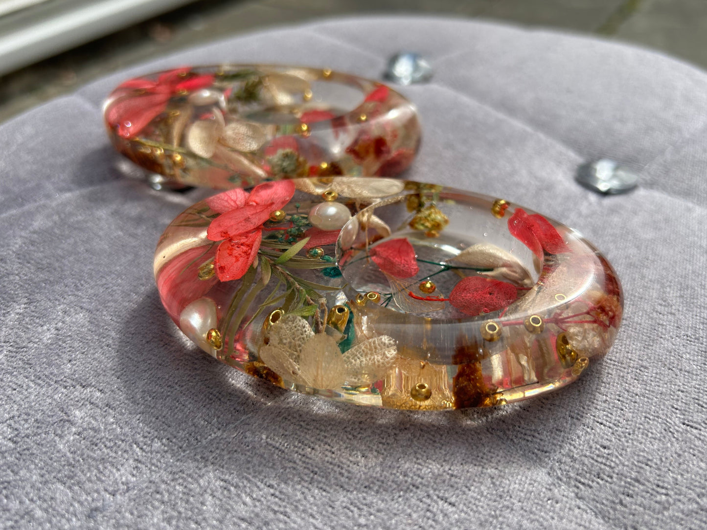 Floral & Pearl Handmade Resin Candle Holder for Unique Home Décor & Gifting (Set of 2)