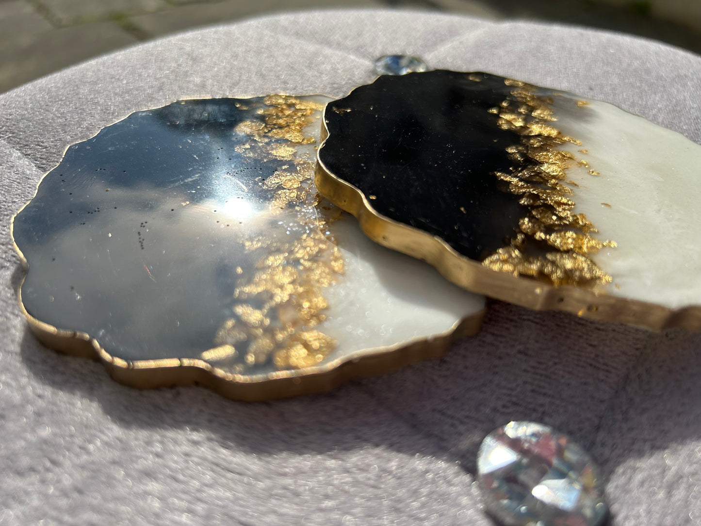 Resin Designer Black & White Coaster For Unique Party Décor (Set of 2)